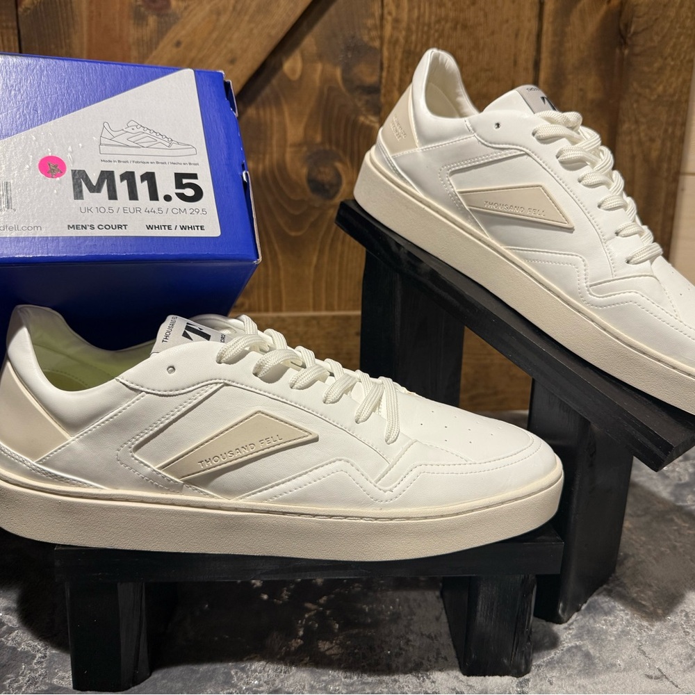 New Thousand Fell Sneakers size 11.5